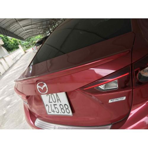 Ốp viền đèn pha và hậu theo xe mazda3