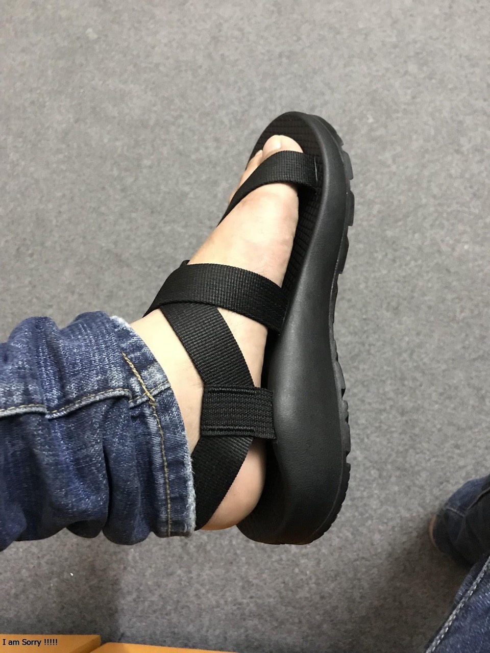 Dép Sandal Nam Chaco Đế Thơm Mùi Quế Mã D100