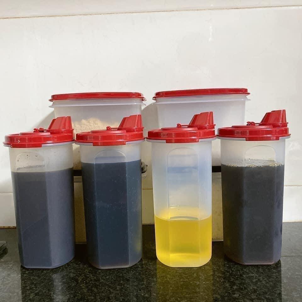 Bộ bình rót Tupperware Stor N Pour 650ml (Set 2) - Có hộp