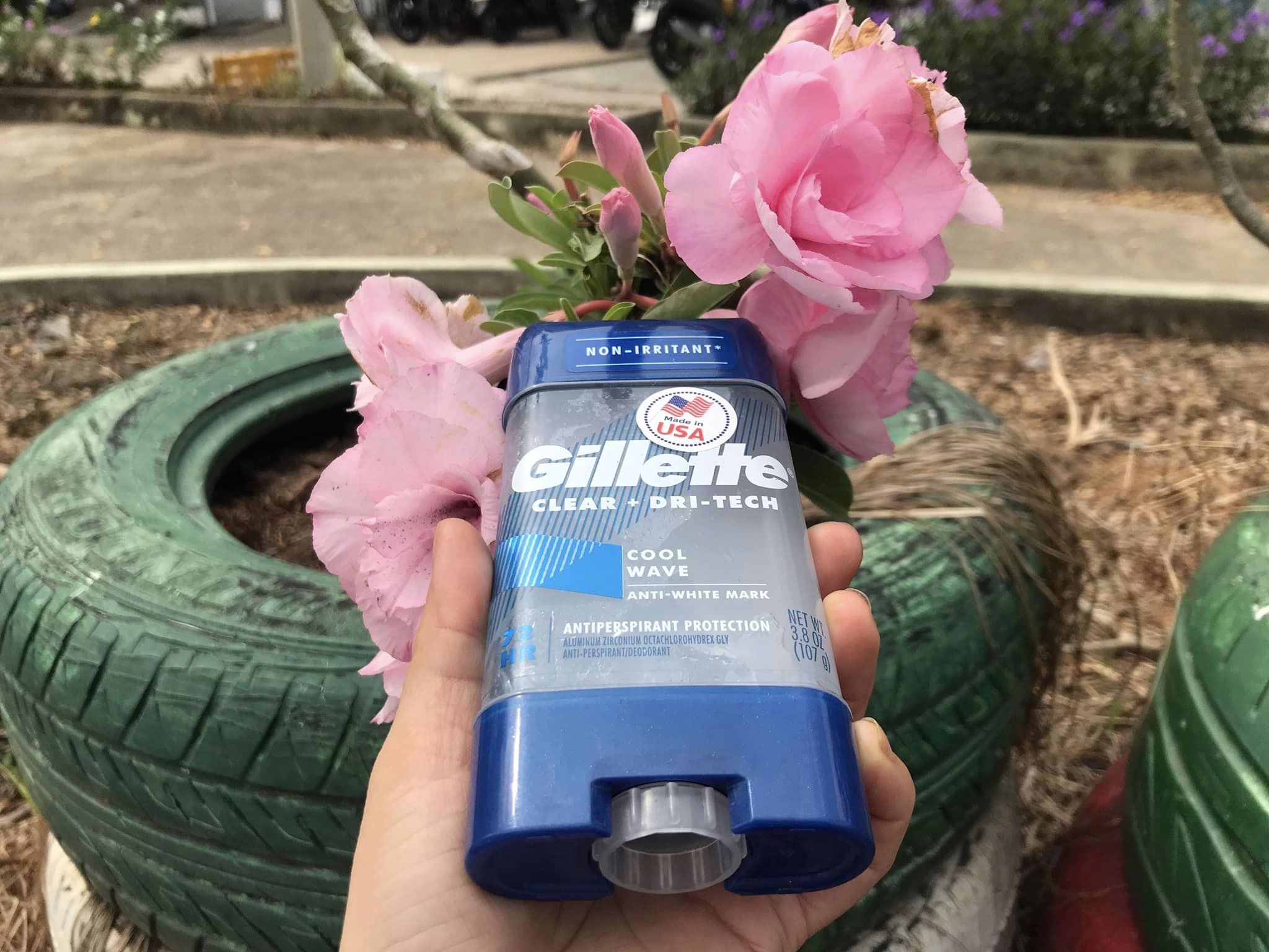 Sáp lăn nách khử mùi Gillette Mỹ 107 gram