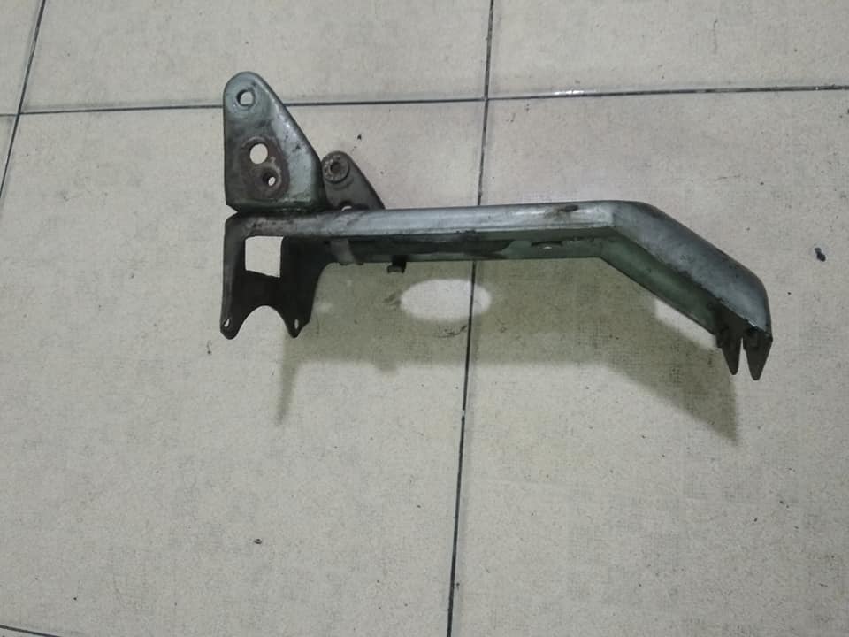 Mặt nạ đèn trước honda chaly 79, 80 ( hàng tháo xe )