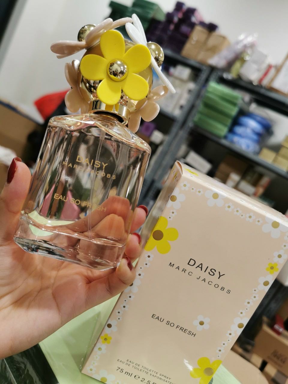 nước hoa DAISY EAU SO FRESH MARC JACOBS