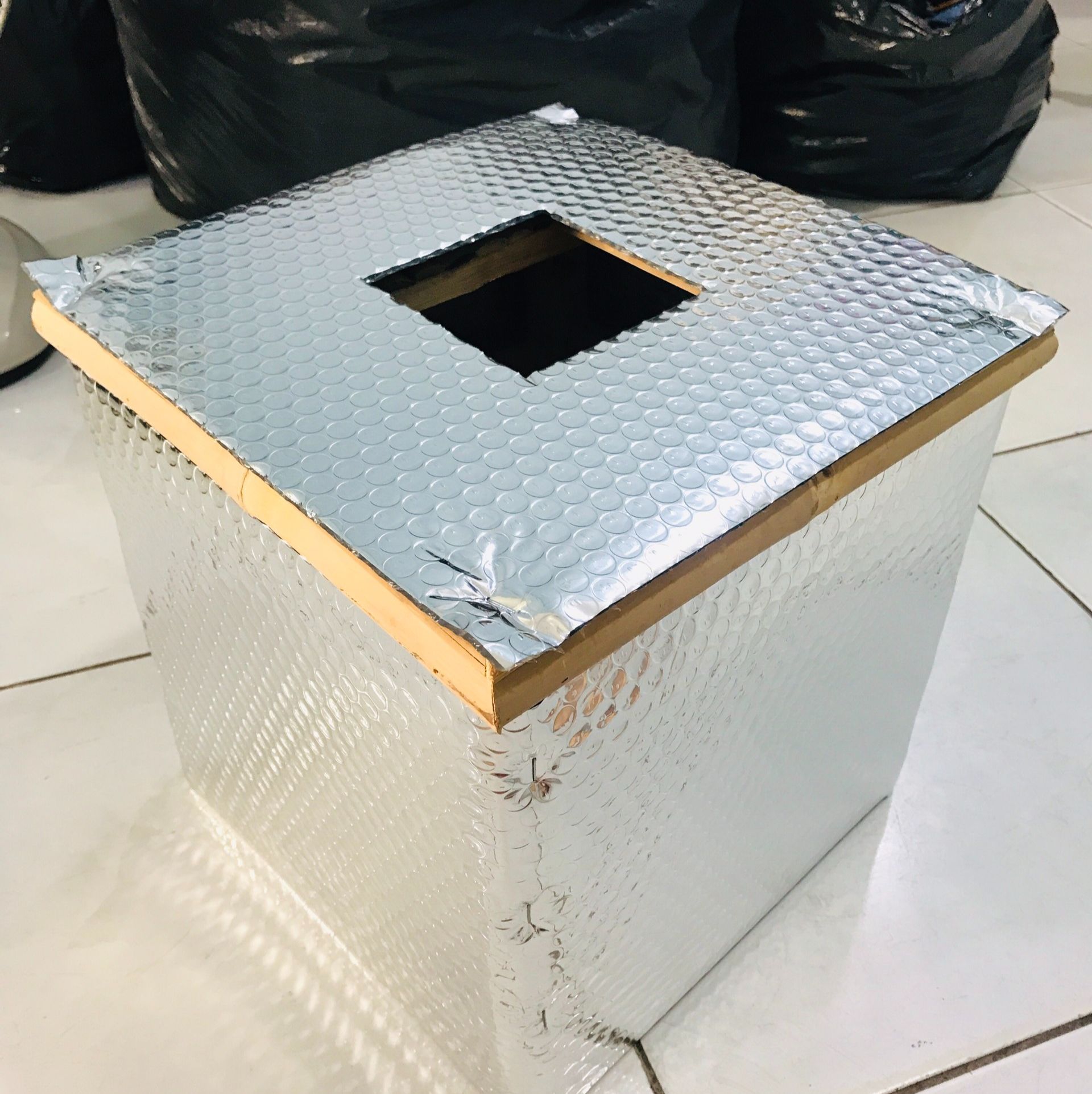 Ghế xông vùng kín bọc cách nhiệt toàn ghế