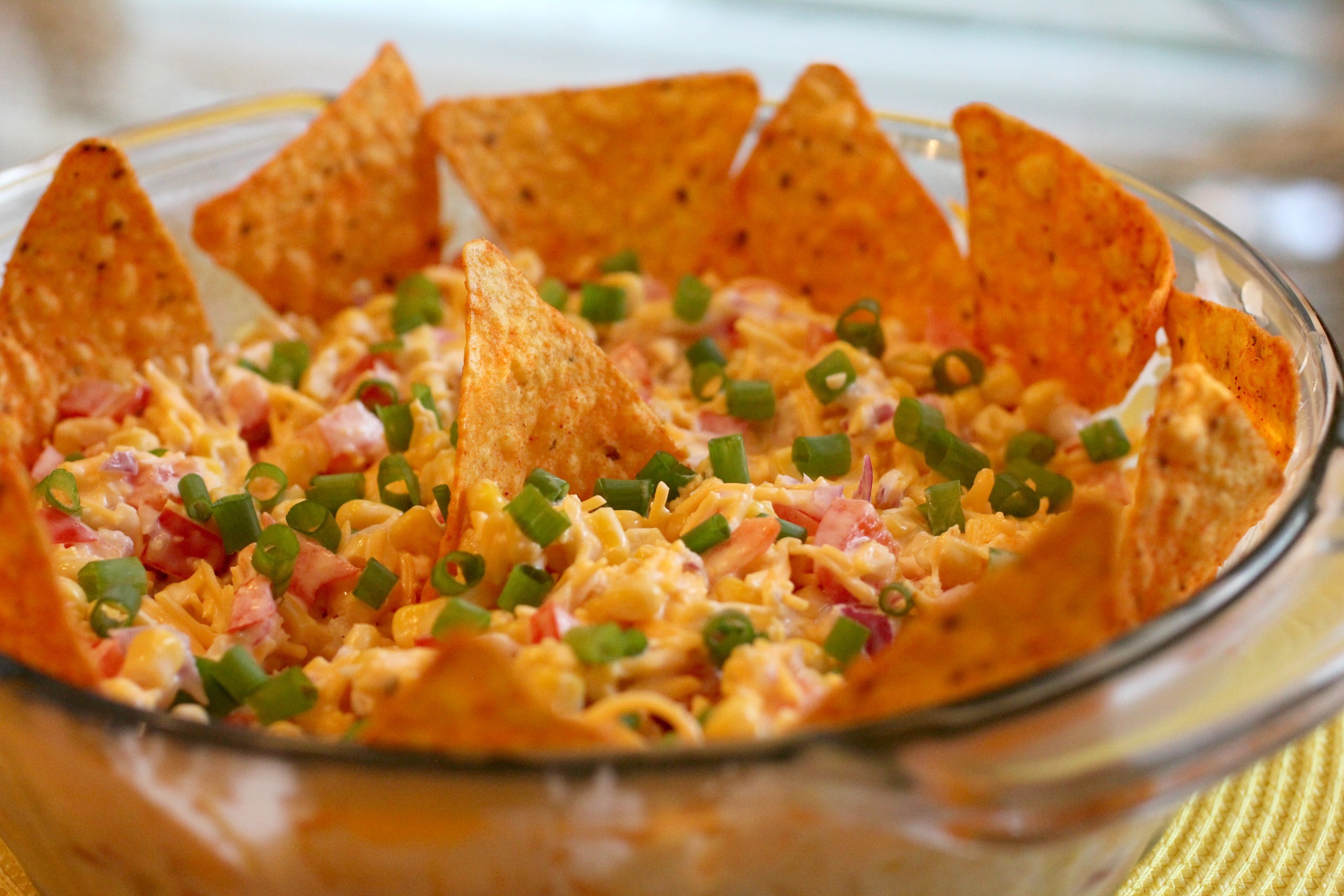 Bánh Doritos Nacho Chips 198g