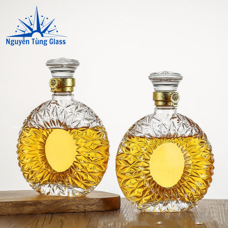 Chai đựng rưou thủy tinh XO 500ml CÓ TEM