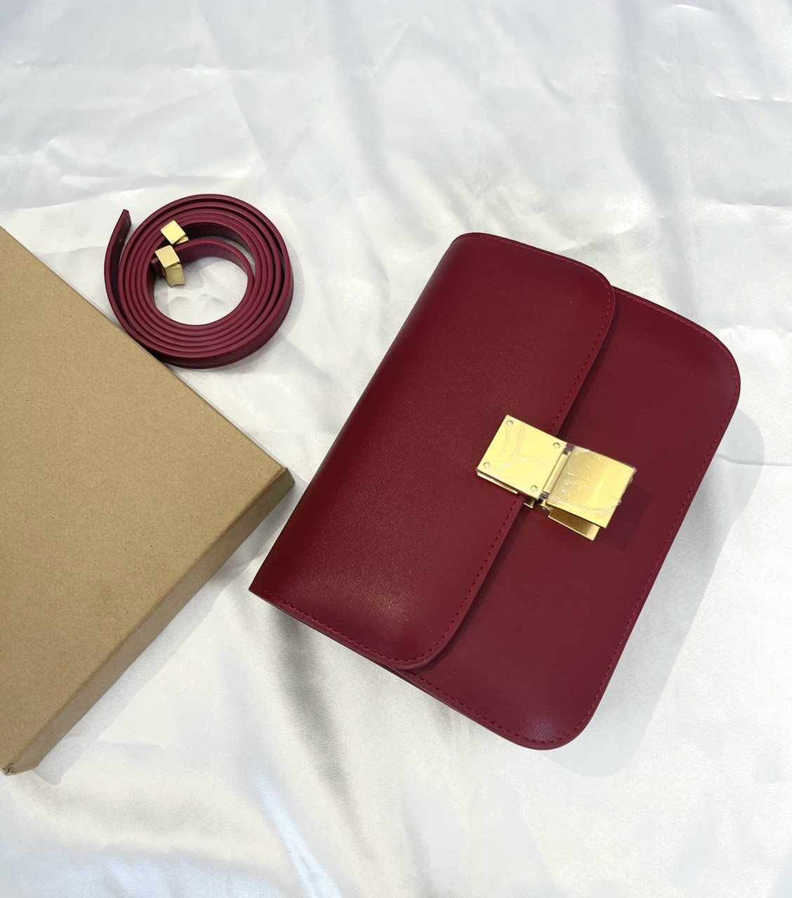 túi Pretty Fit Full box tag ( nâu đen đỏ nude)