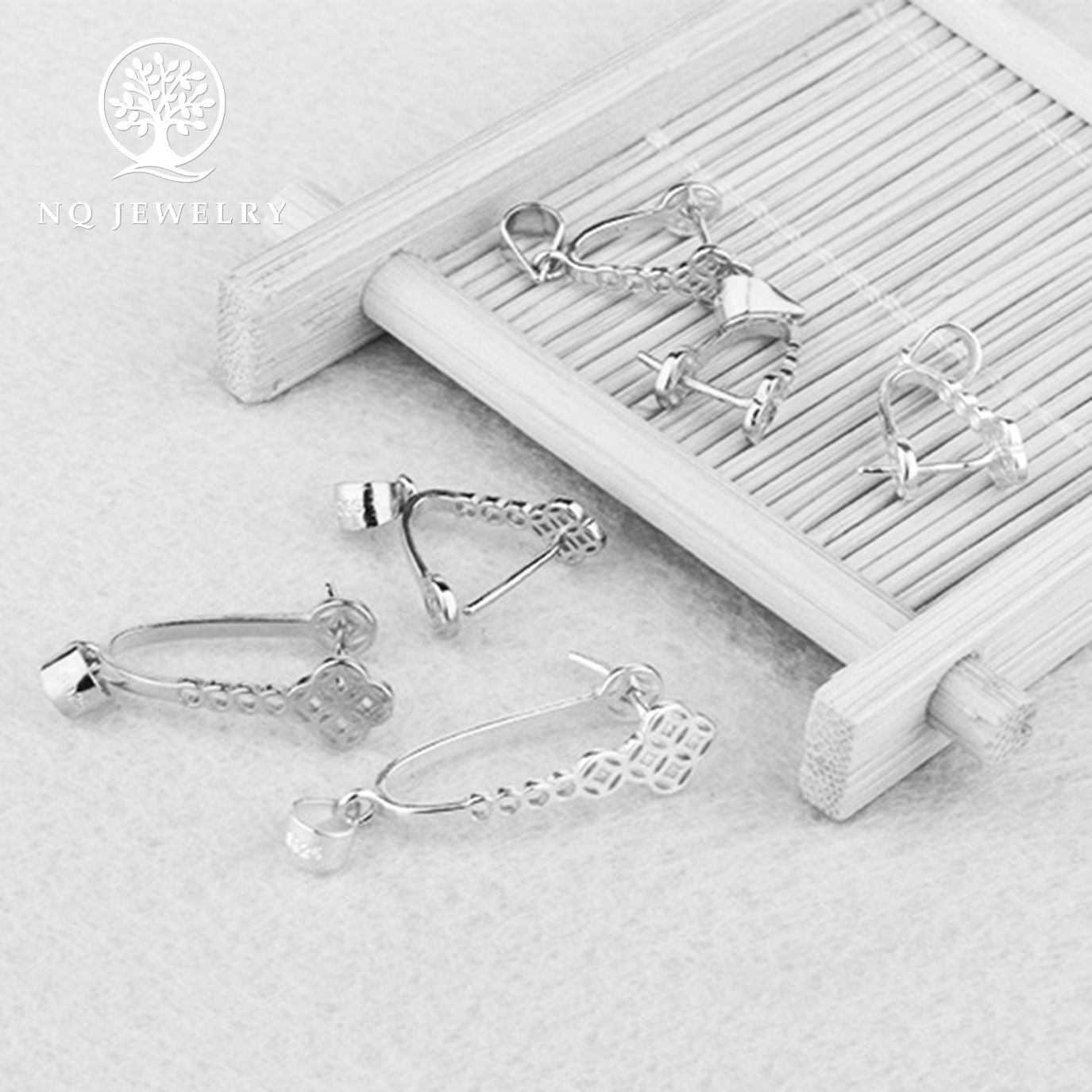 [HCM]Charm bạc khóa - NQ Jewelry