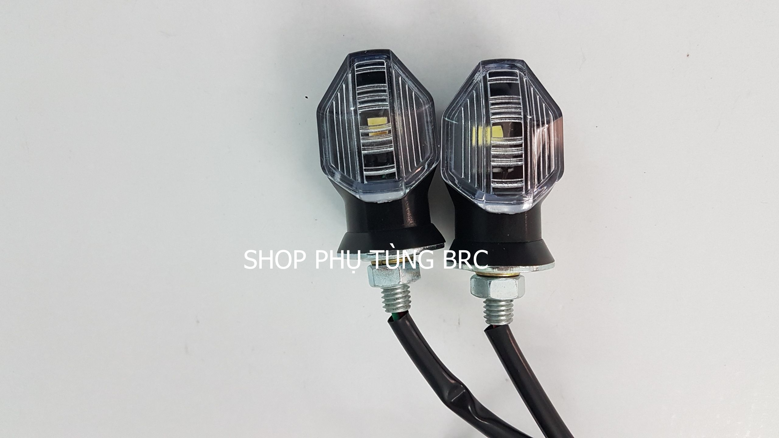 Tay đèn LED xi nhan xe WINNER X 2019