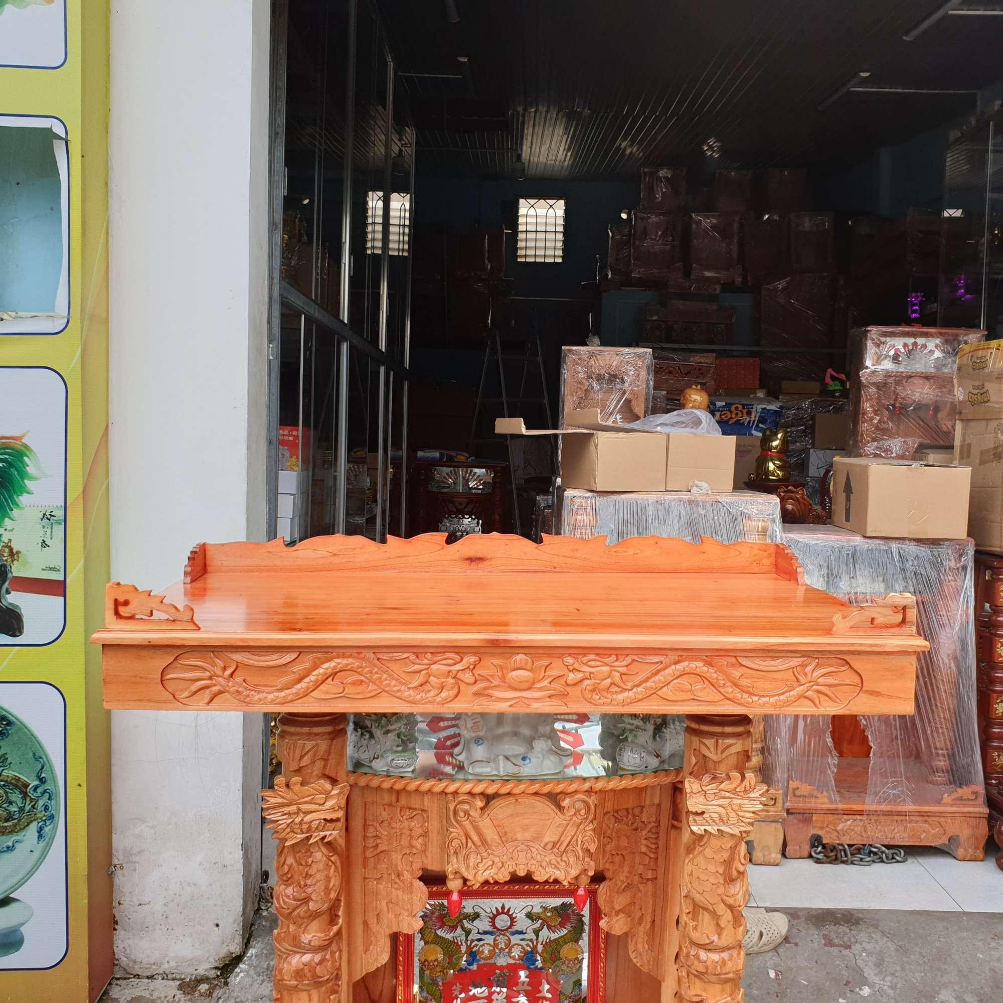 Bàn thờ treo tường gỗ xoan ngang 1m7