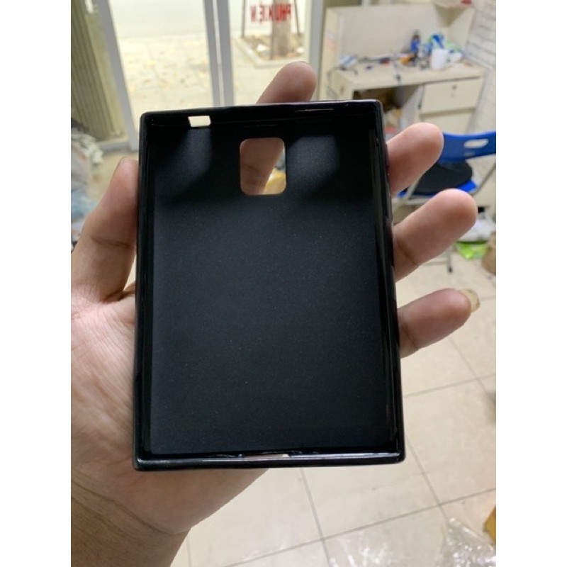Ốp lưng BB Passport Thường loại silicon