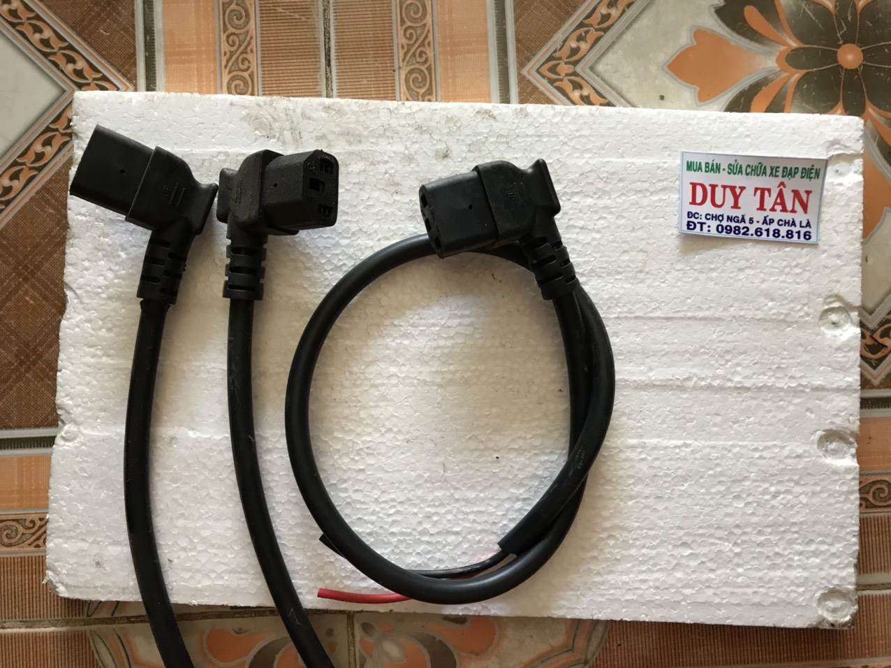 dây nguồn bình xe đạp điện