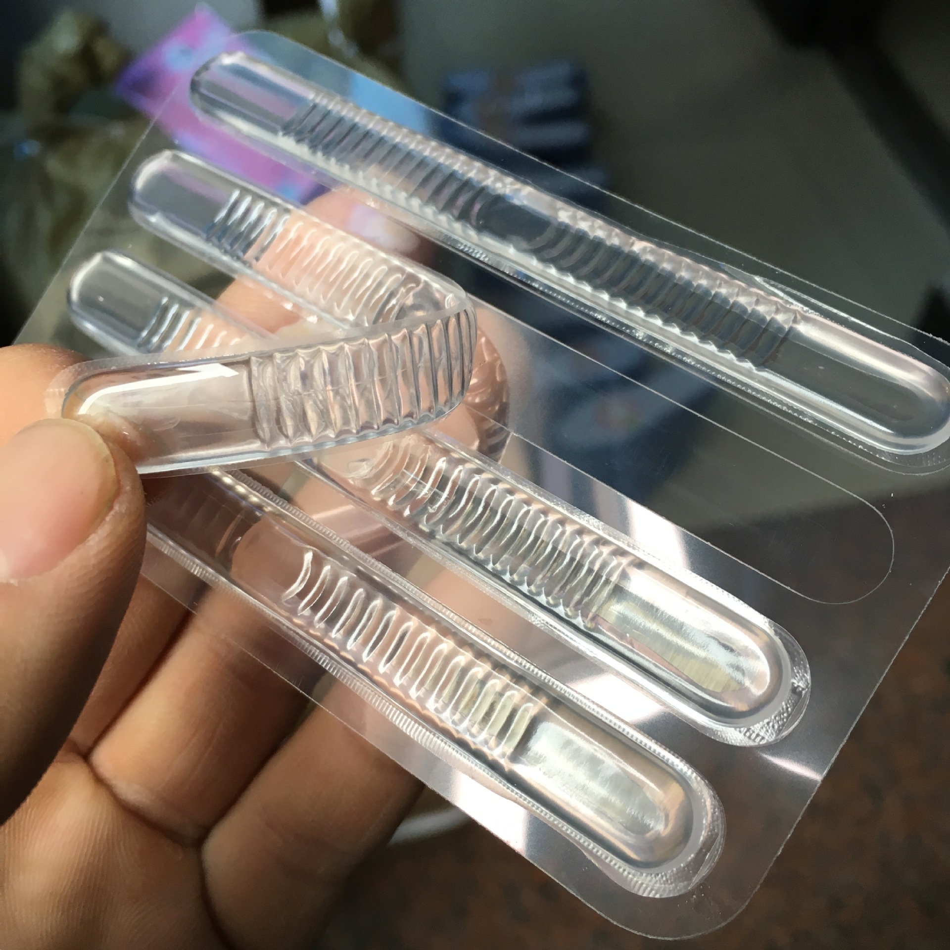 [Hcm]Bộ 4 Miếng Silicon Dán Giày Cao Gót