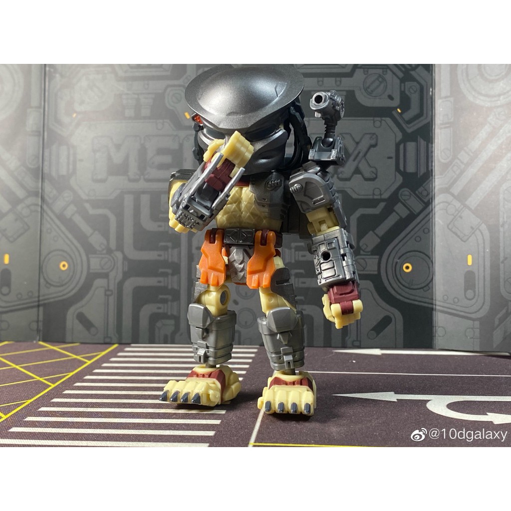 52toys Megabox MB11 Predator
