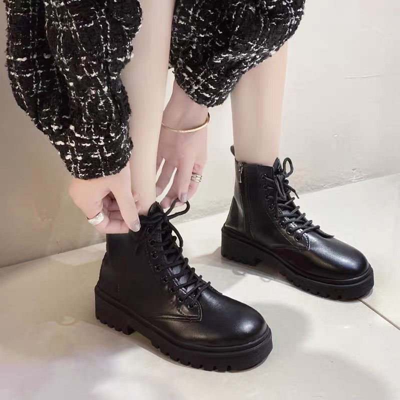 Giày bốt ullzang siêu xinh
