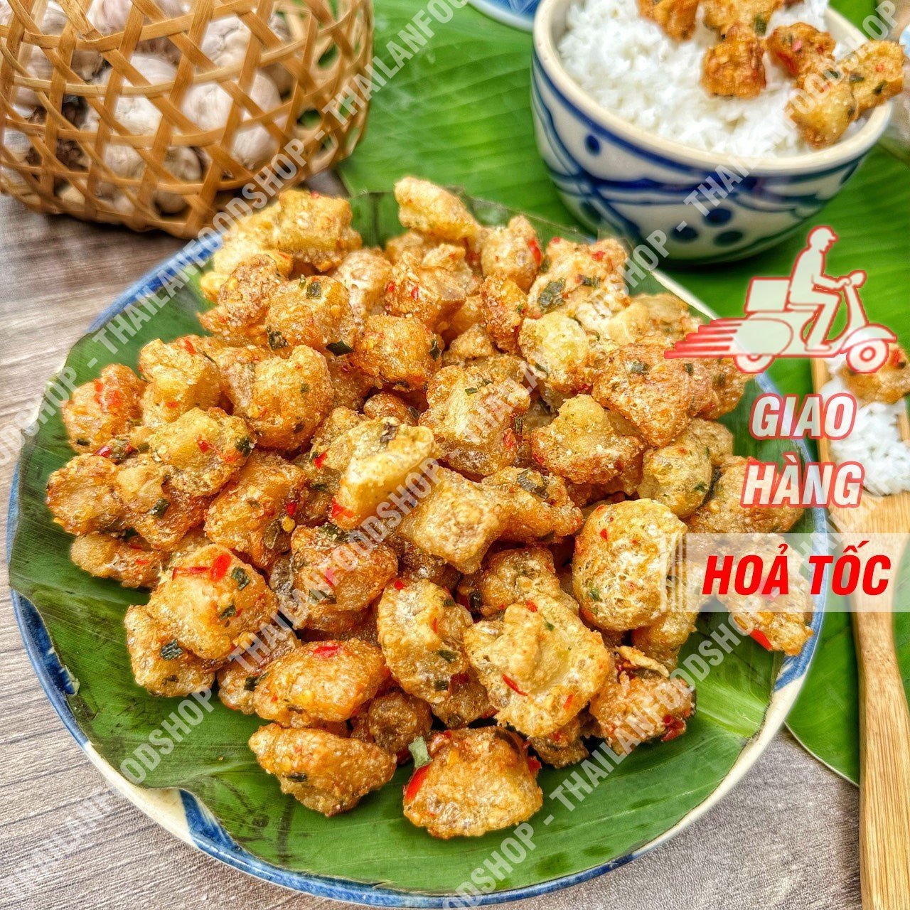 Tóp Mỡ Liền Da Sốt Mắm Hành - Lon 100Gr