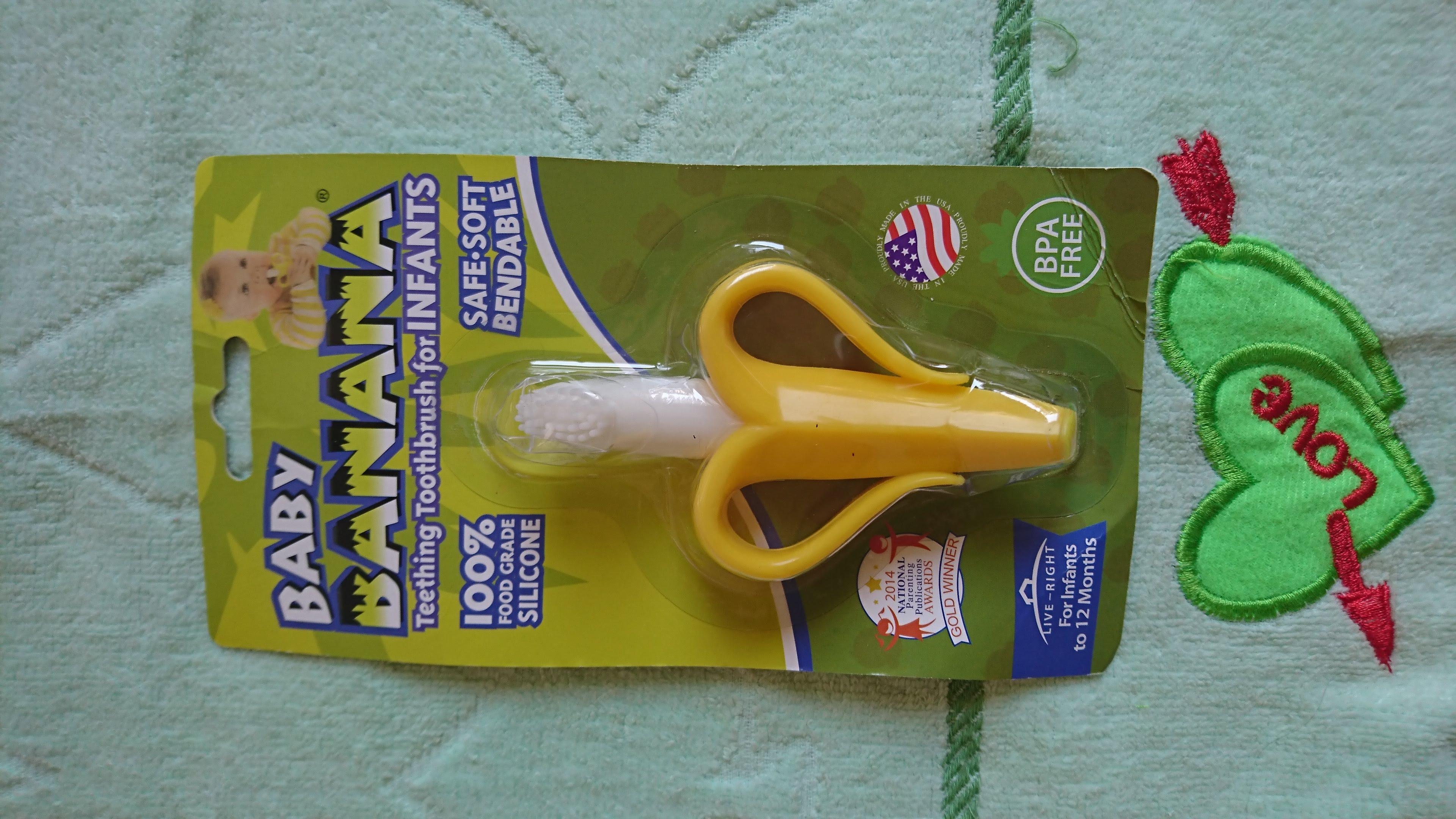 Gặm nướu hình trái chuối và bàn chải 2 on 1 Baby Banana
