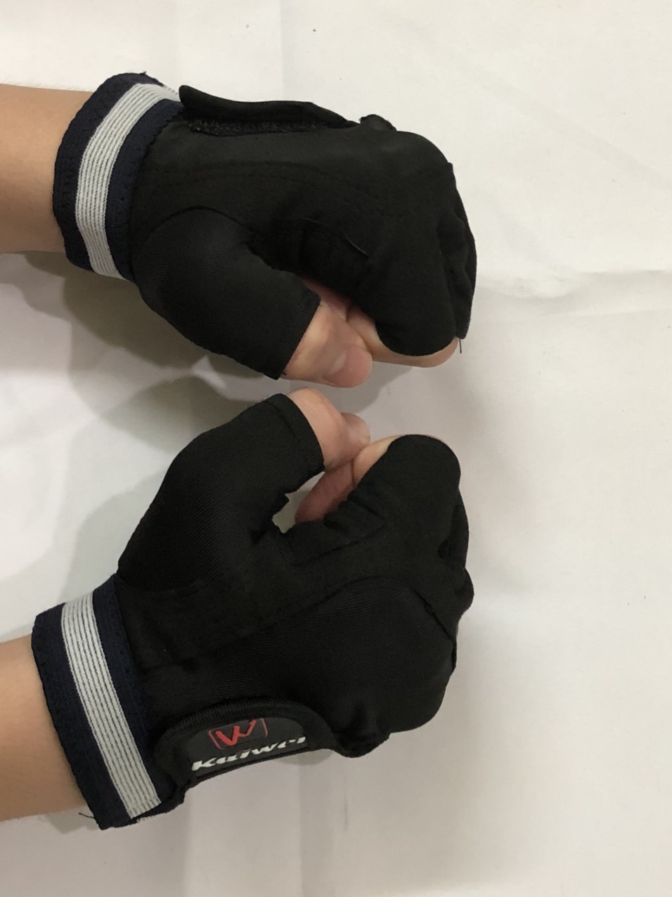 Găng Tay Thể Hình SUPPORT 0607 Cao Cấp (Tập Gym, Tập Tạ, Đua Xe) [Hàng Chuẩn 365]