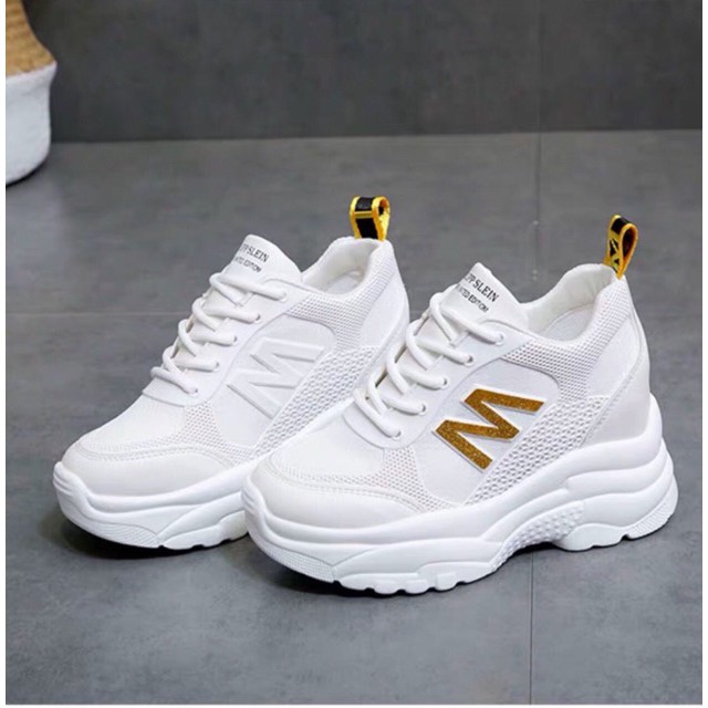 Giày Thể Thao Độn Đế Chữ Mmm