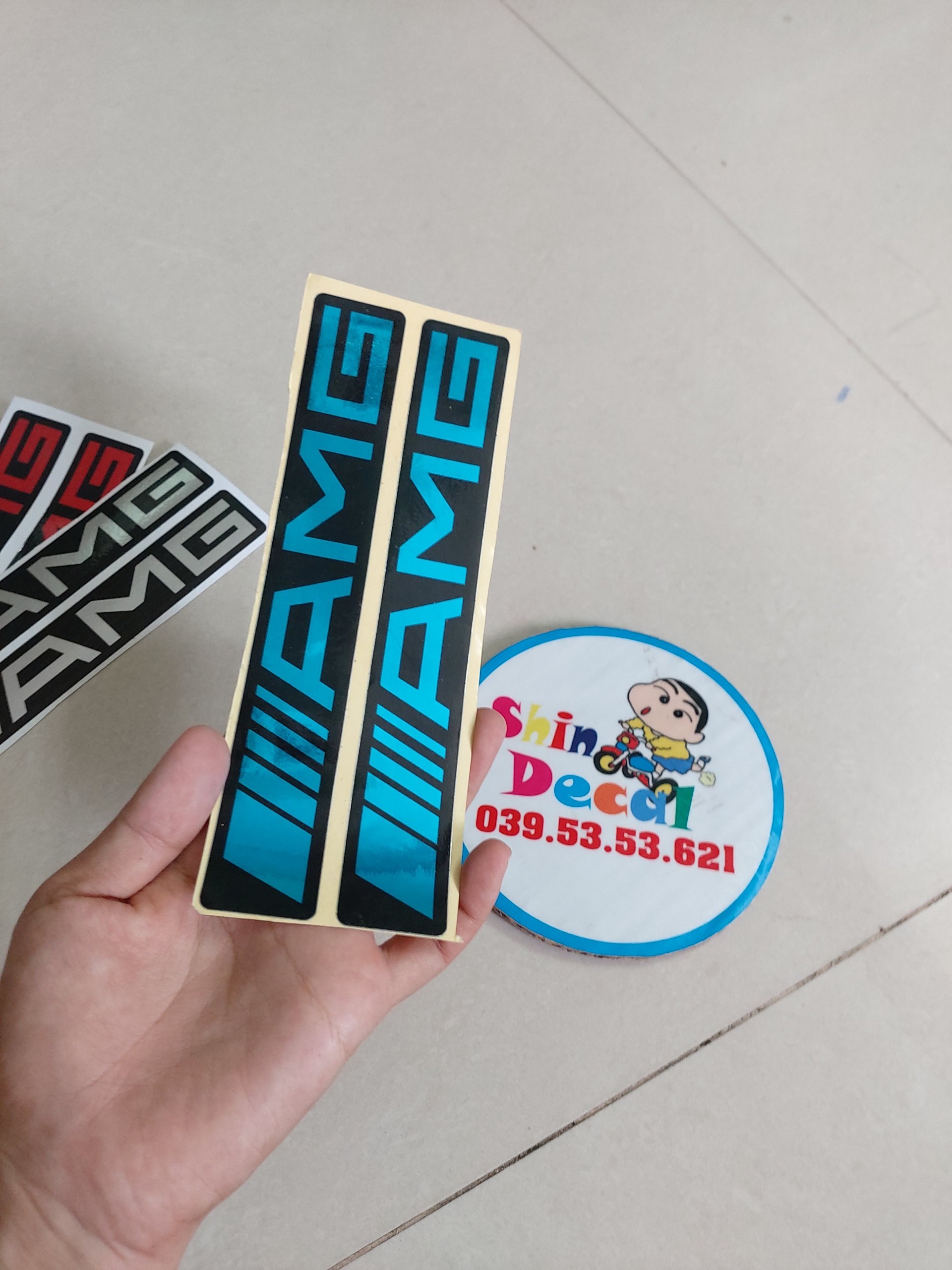 Tem dán phuộc gấp xi AMG