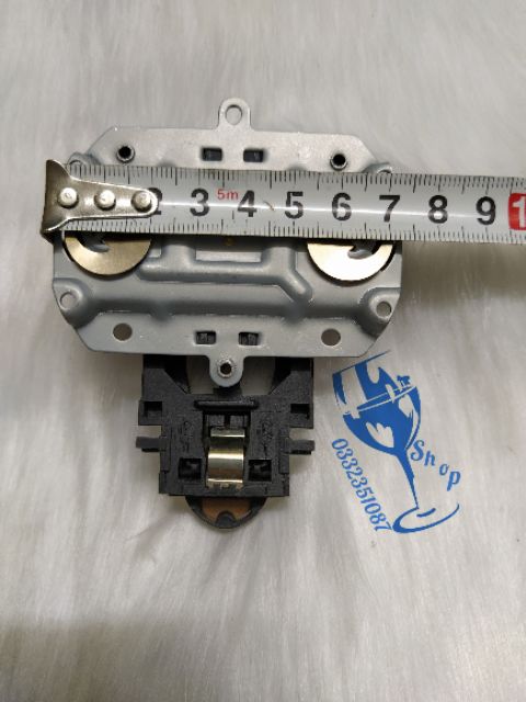 Đế ấm siêu tốc liền công tắc 3 kiểu