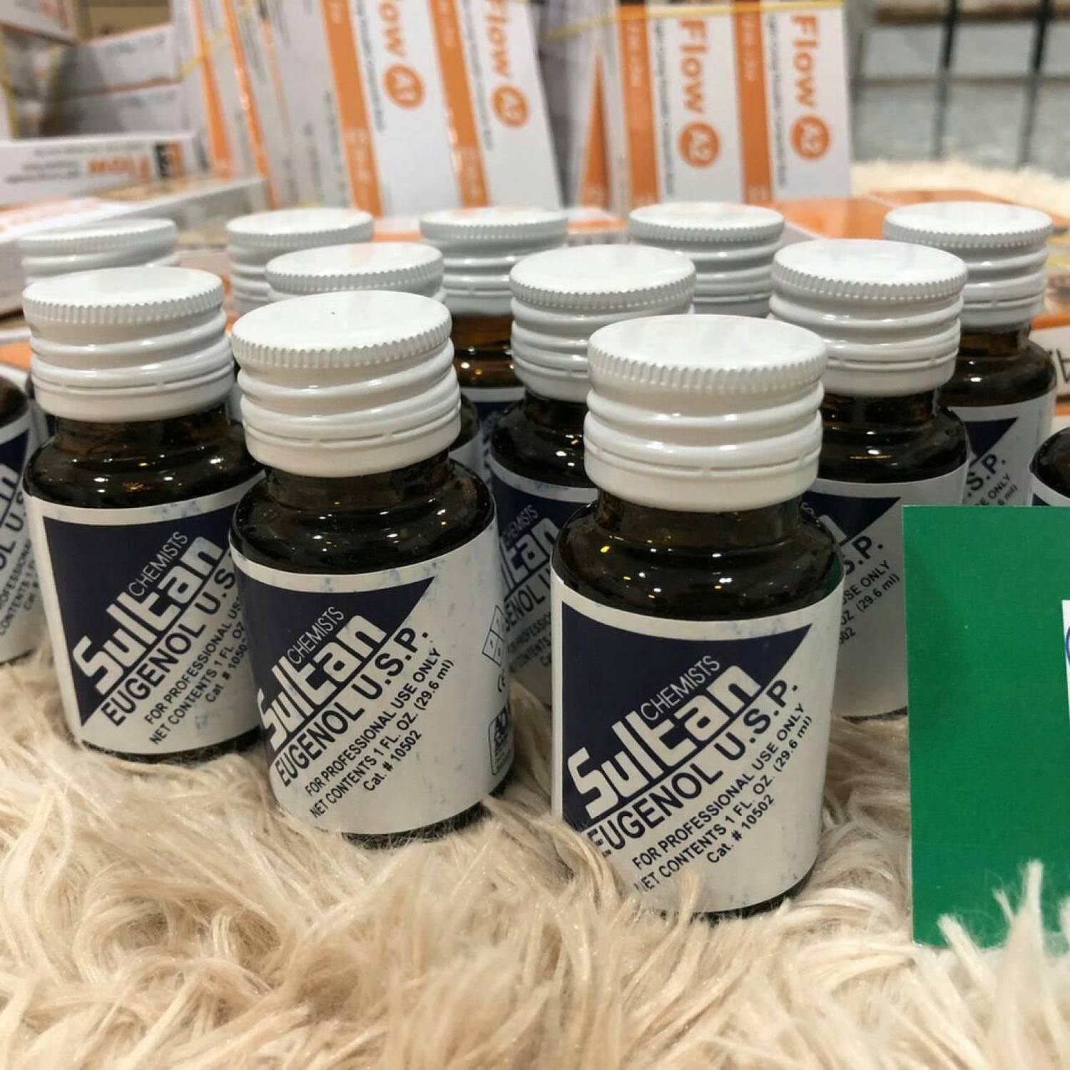 Vật liệu nha khoa eugenol