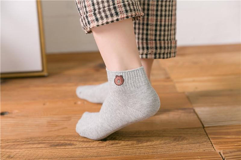 Combo 10 đôi Tất Gấu Brown Hot Hit kèm túi ZIP