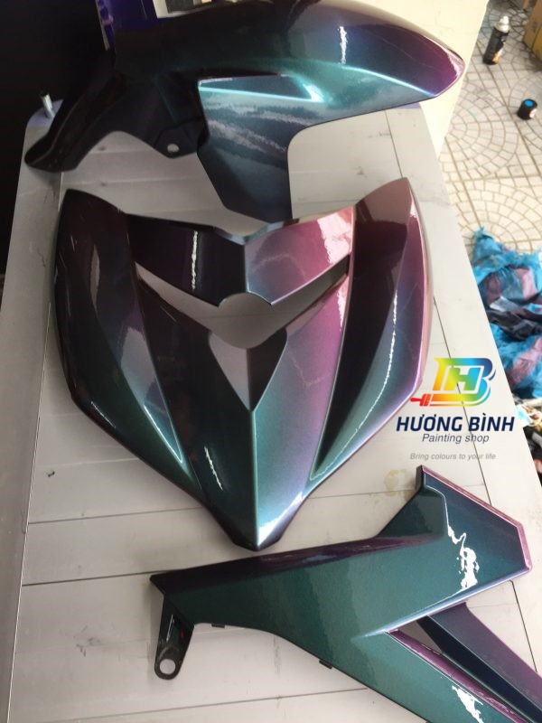 Sơn xịt Samurai màu 3D Khameleon - T600 (cần sử dụng với nền màu Đen Mờ mới lên được hiệu ứng 3D)