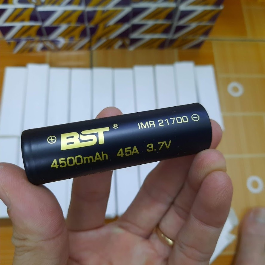 Pin sạc 21700 BST 3.7v dung lượng 4500mah dòng xả 45A (pin mới)