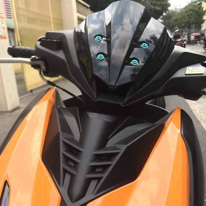 Mão & Mặt Nạ WINNER X V2 Kiểu Hãng