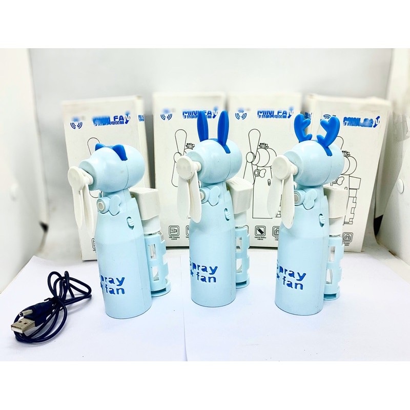 Quạt mini cầm tay phun sương cực mát hình cute, thay thế được tai ngộ nghĩnh