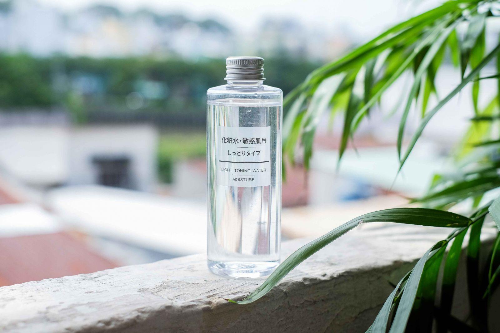 [HCM]Nước Hoa Hồng Muji Light Toning Water Light 200ml