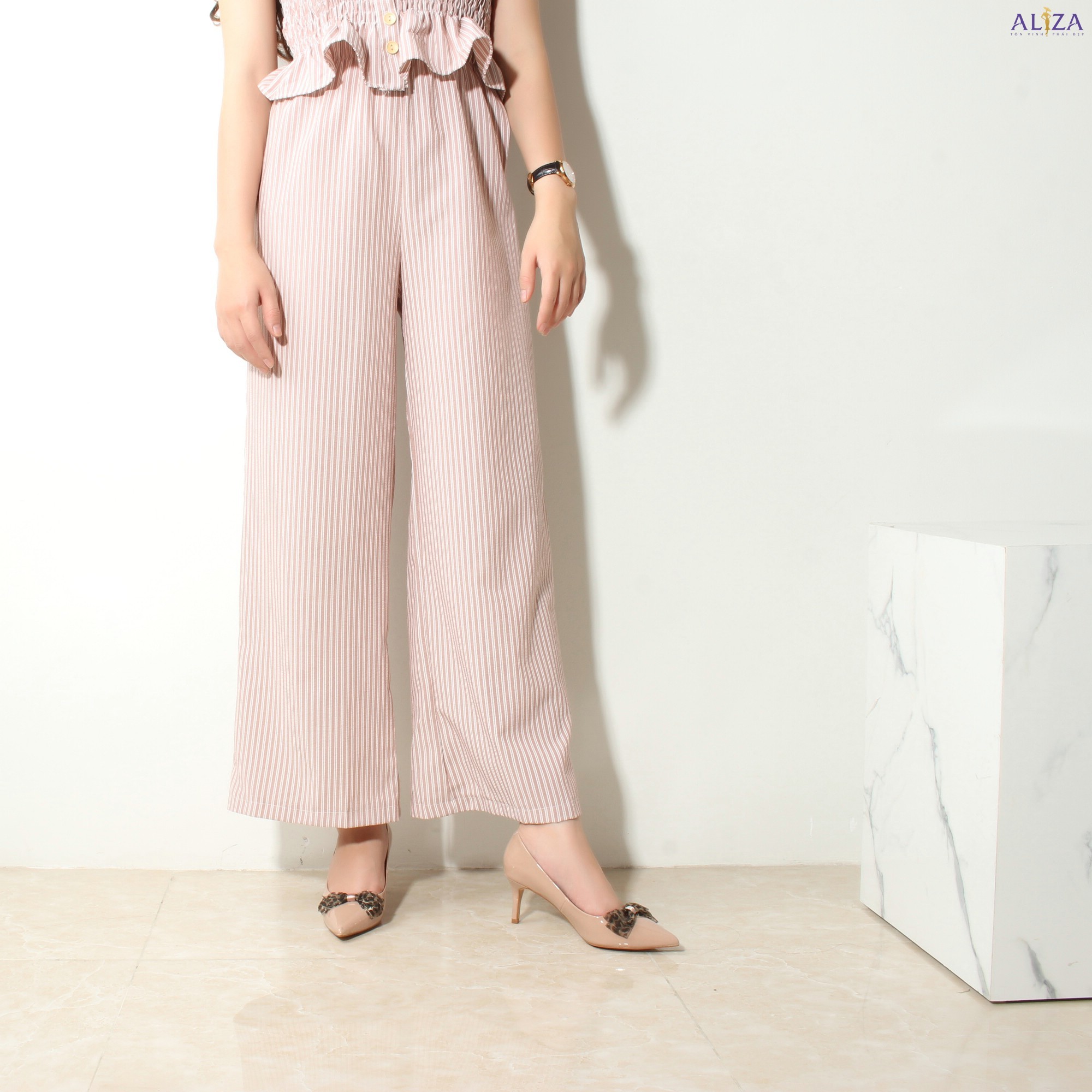Giầy công sở đính nơ cao 7cm Aliza V85