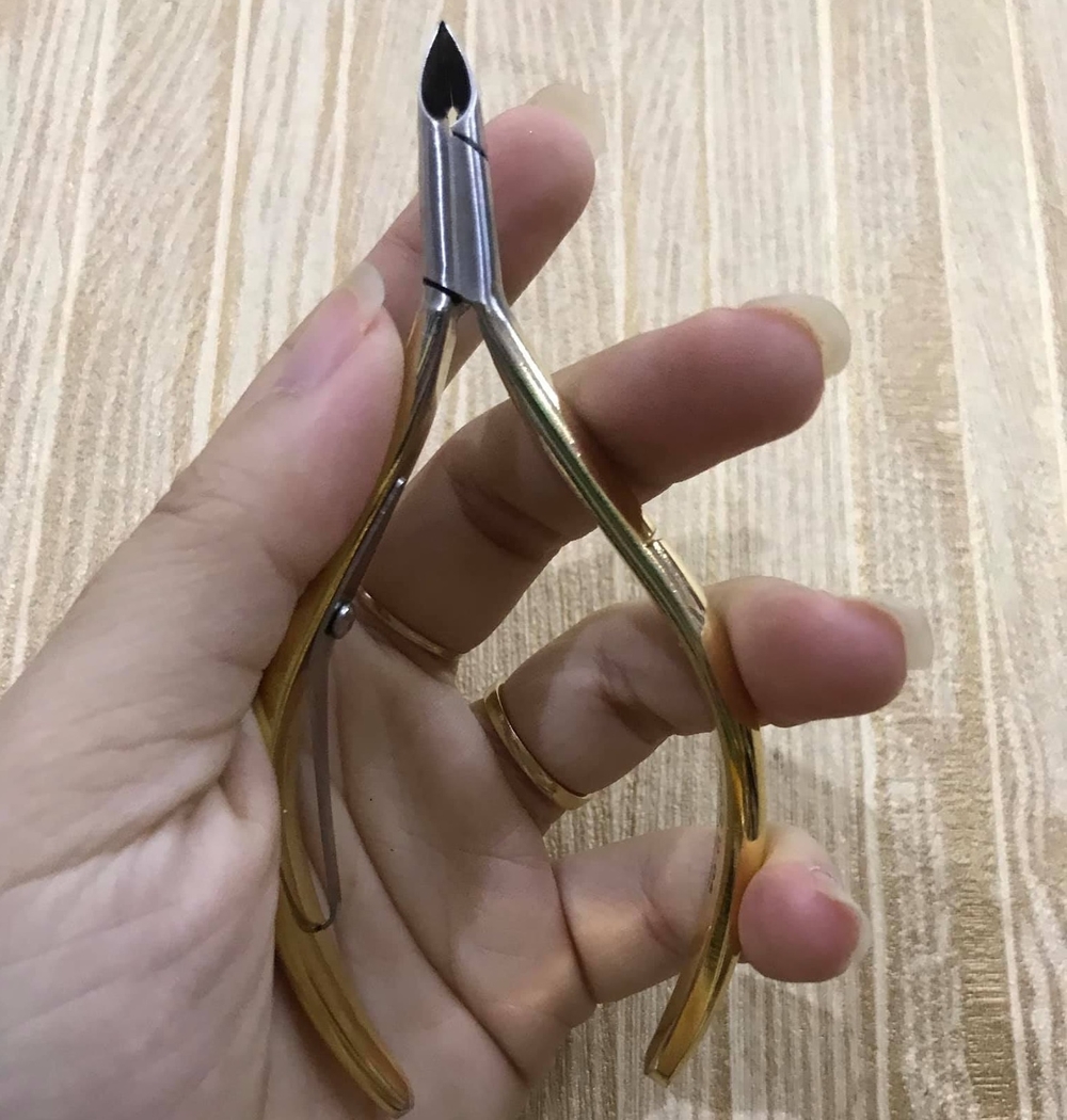 Kìm Ngọc Inox Bán Nguyệt D04