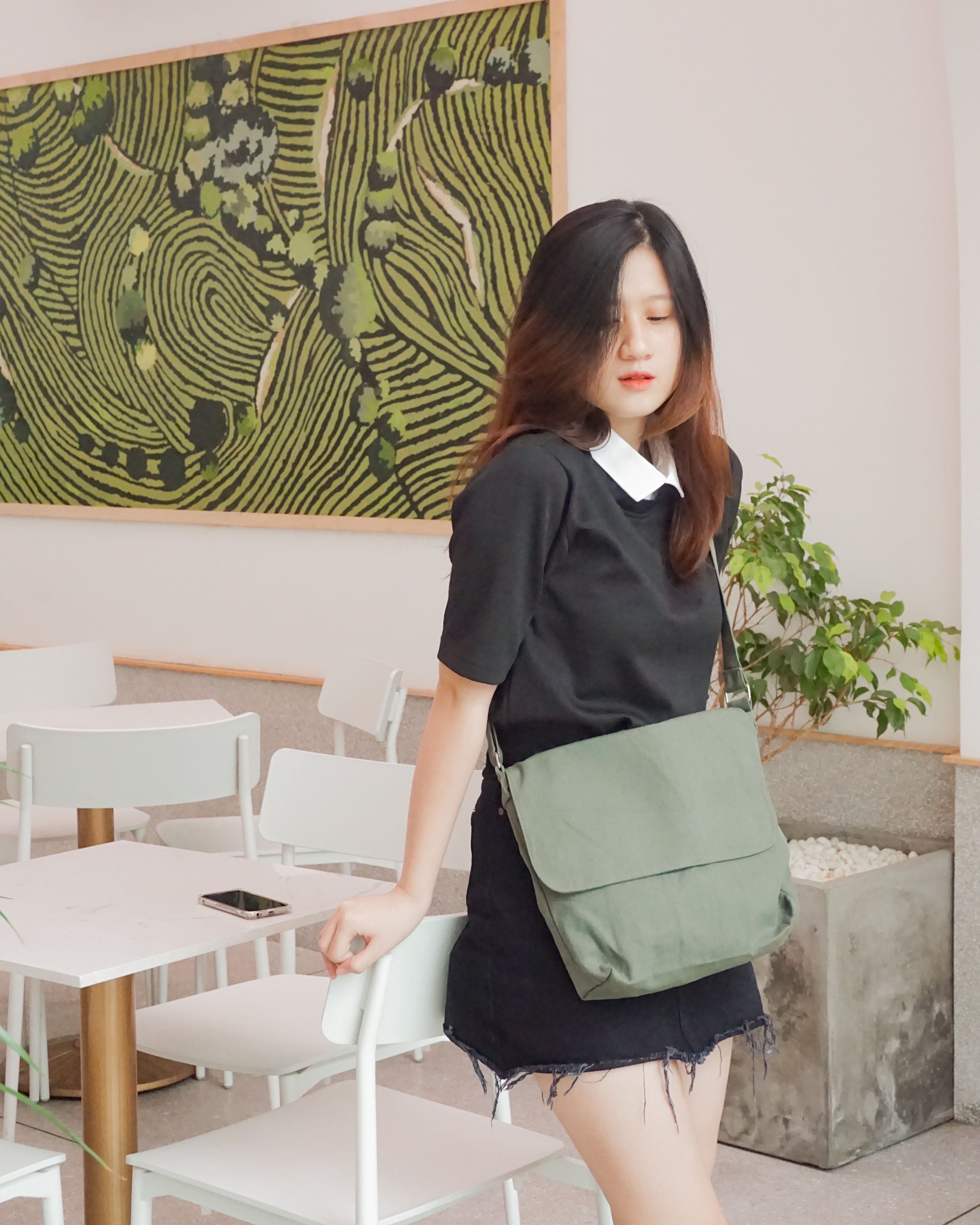 Túi vải canvas đeo chéo có nắp đậy