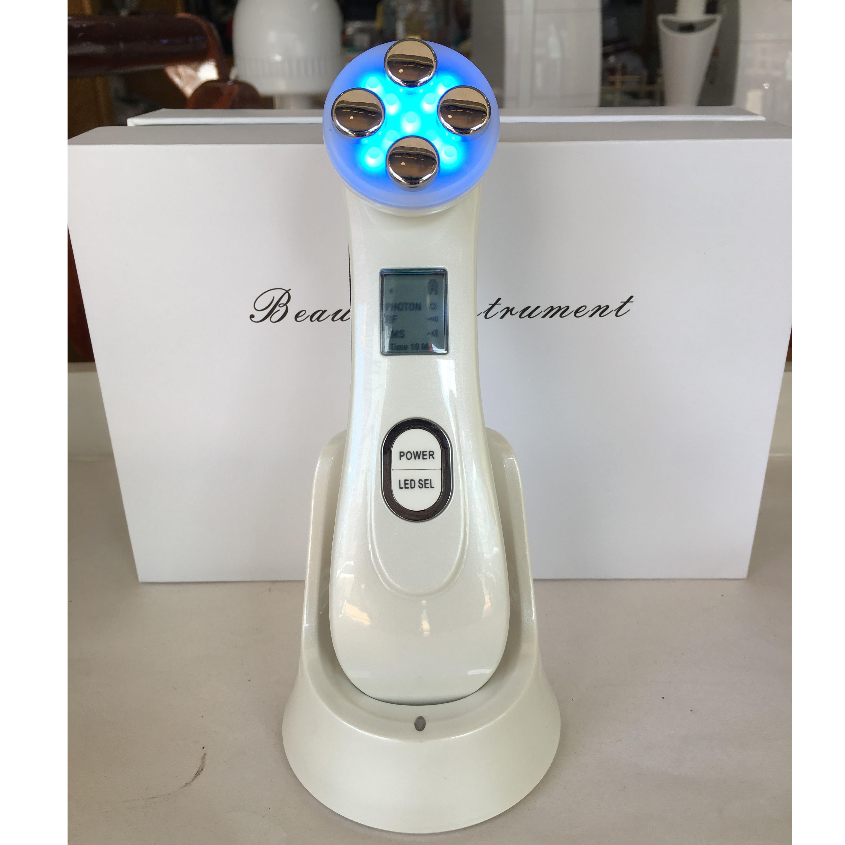 [HCM]Máy Nâng Cơ Mặt RF Light