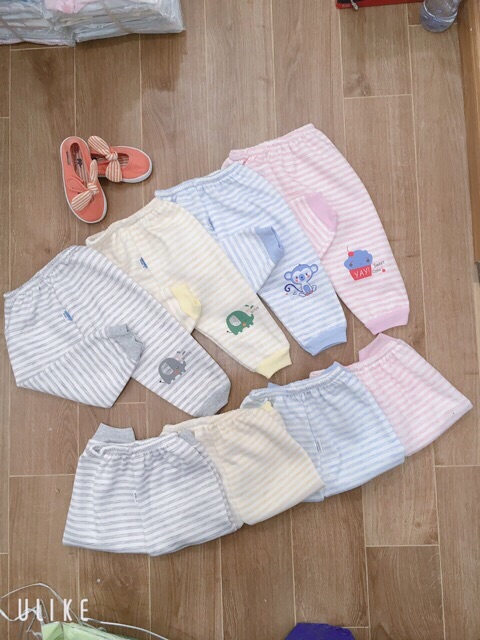 Quần Chục Nỉ Lót Lông Ấm Áp Cho Bé