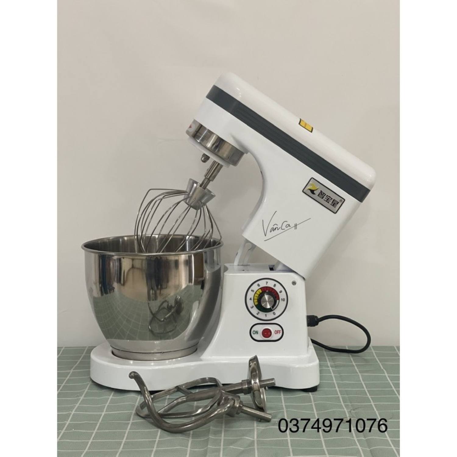 Máy đánh trứng để bàn Mixer B7(Dung tích 7l)