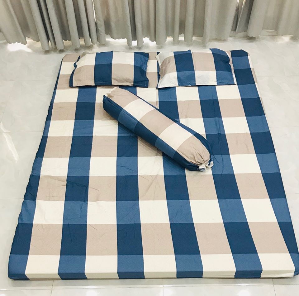 Bộ ga gối kèm vỏ gối ôm 4 món,vải cotton poly họa tiết kẻ bao diêm Bà Béo  Kho chăn ga gối, ga giường, drap giường