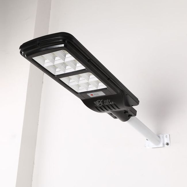 Đèn năng lượng mặt trời VS 90W / VS 120W
