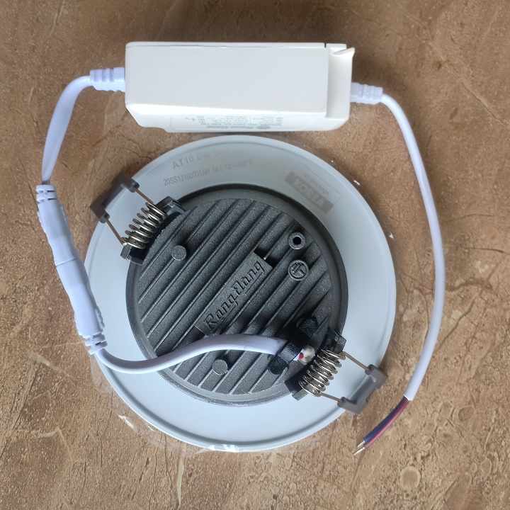 Đèn led Âm Trần AT10 ĐM 90/7W Đổi Màu Rạng  Đông lon dày