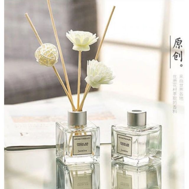 Tinh dầu khuếch tán trong phòng