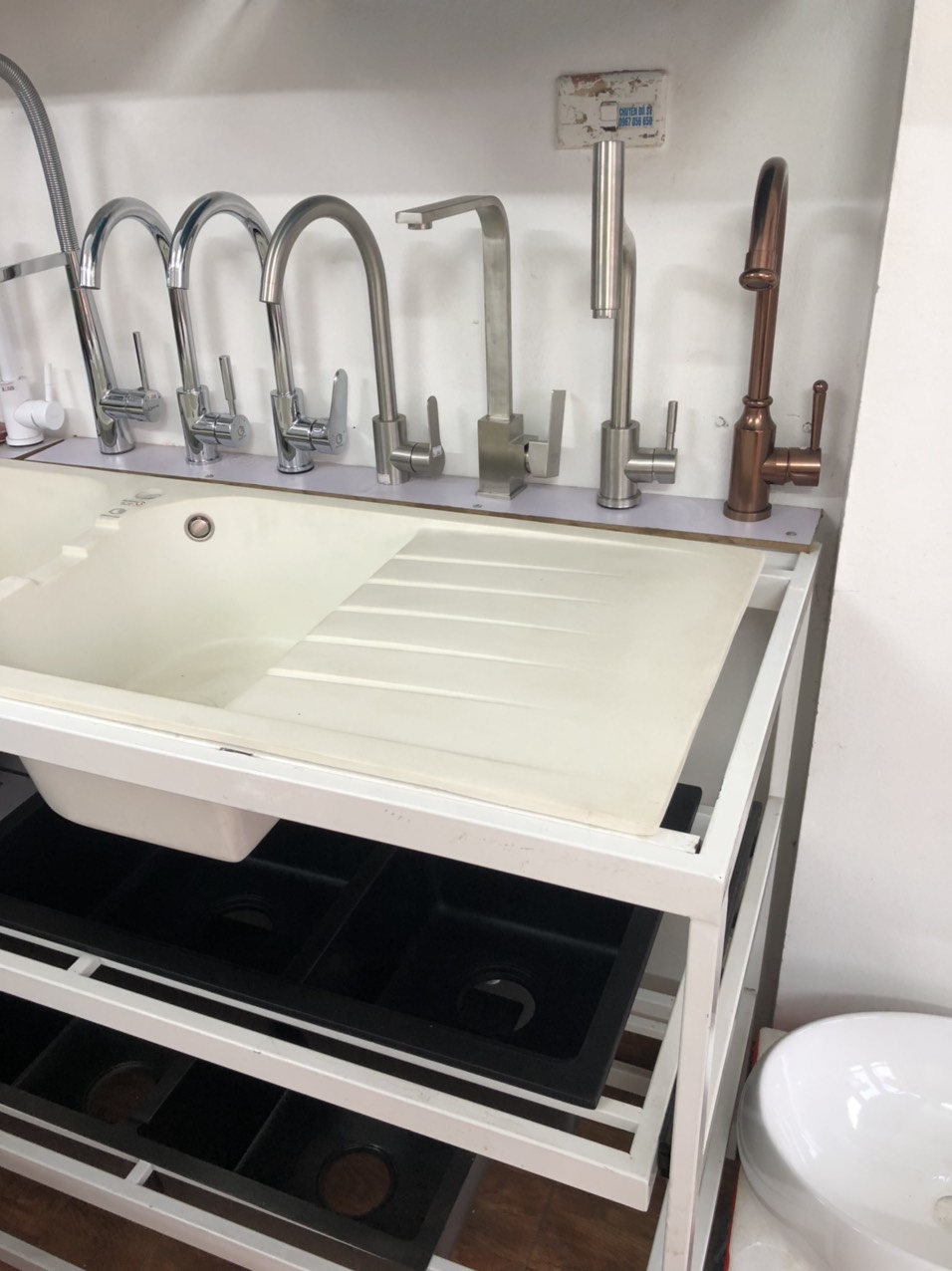 Chậu Rửa Bát Đá Trắng Sữa made in KOREA (Có bàn, cỡ to)