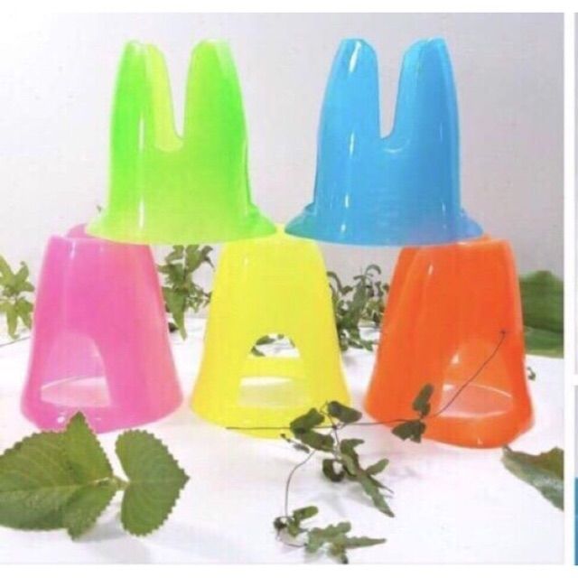 Đế bình nước phụ kiện dành cho hamters,thú cưng
