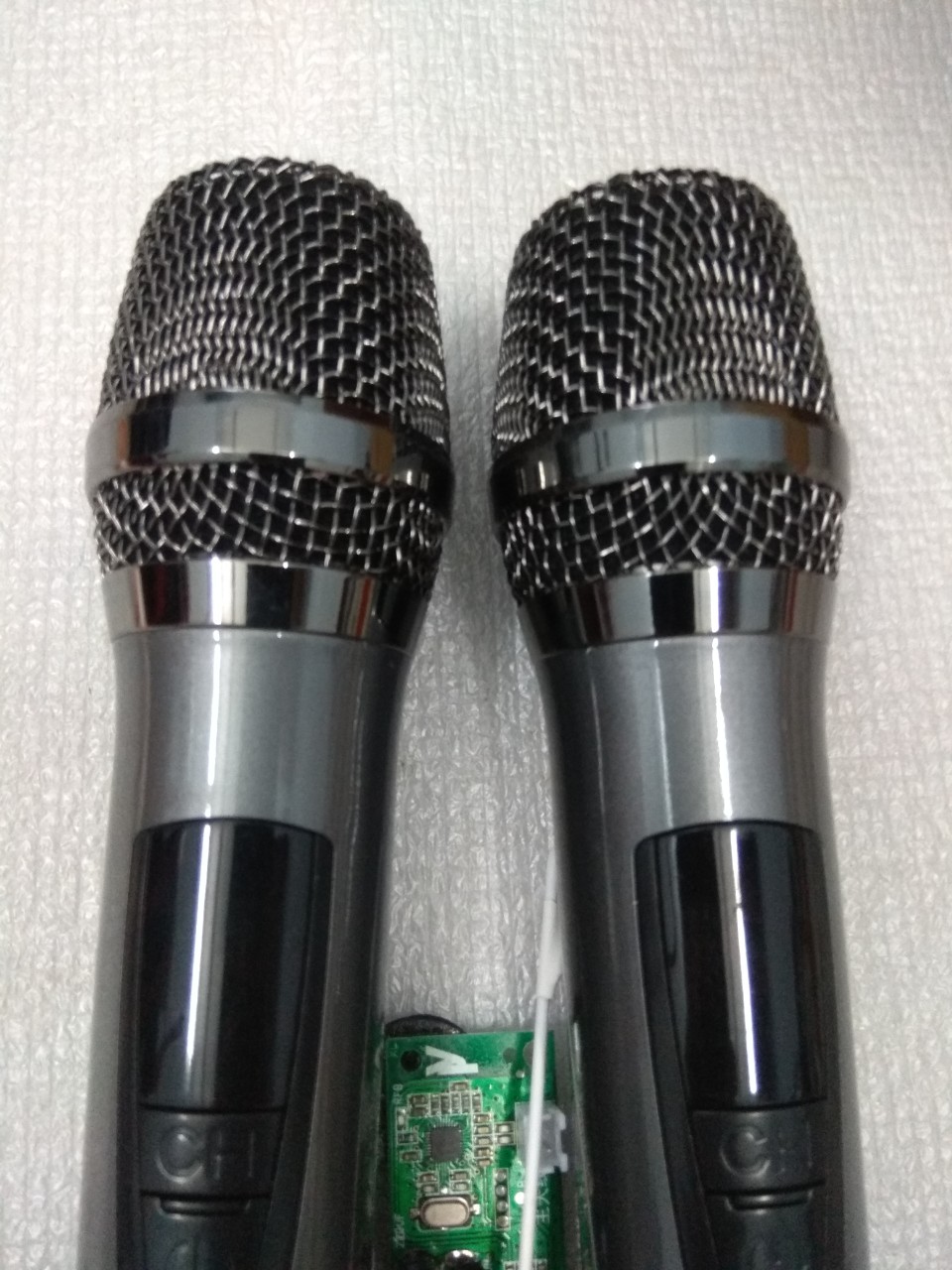 mic không dây cho loa kéo cao cấp