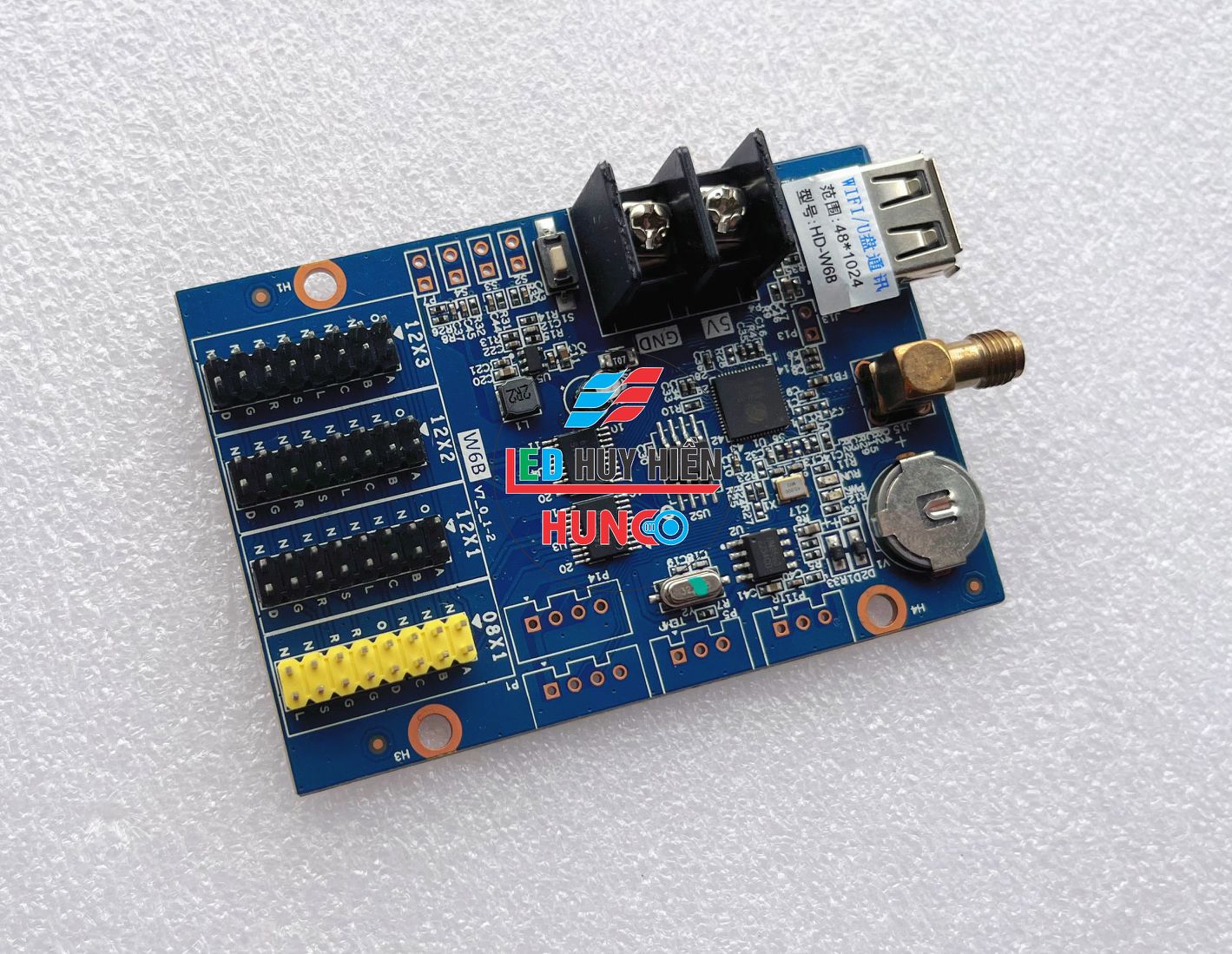 Card HD W6B (USB WIFI) hỗ trợ 3 tầng module Led 1 3 màu