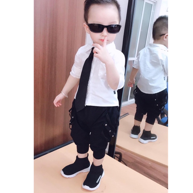 FREESHIP CÀ VẠT ĐEN CÔNG TỬ CHO BÉ