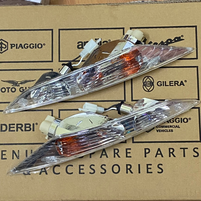 Piaggio zip front turn signal assembly (original)