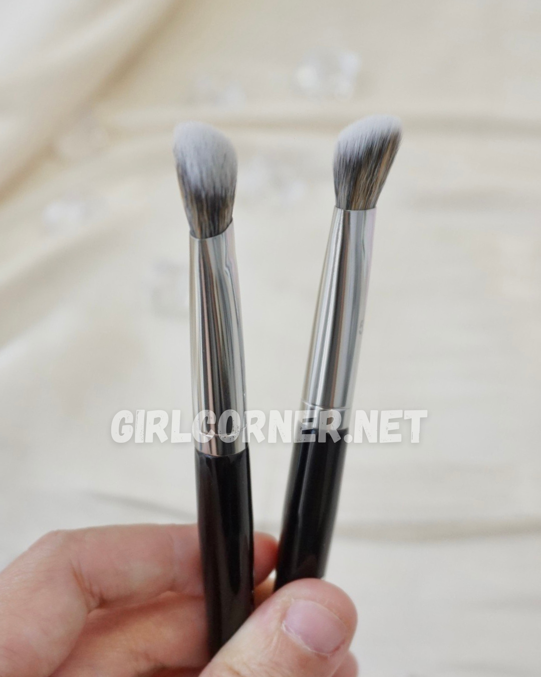 [HCM]Cọ che khuyết điểm Sephora 52