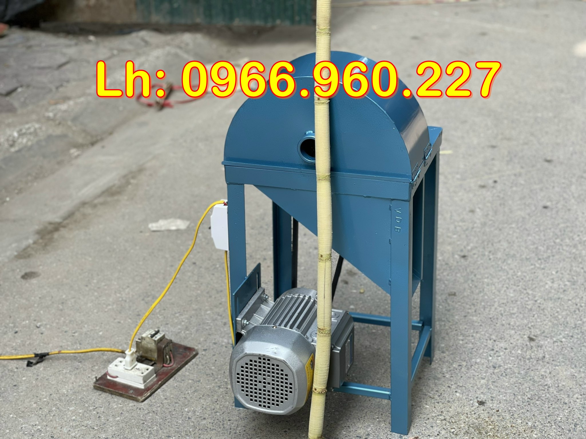 Máy cạo vỏ mía, tuốt vỏ mía