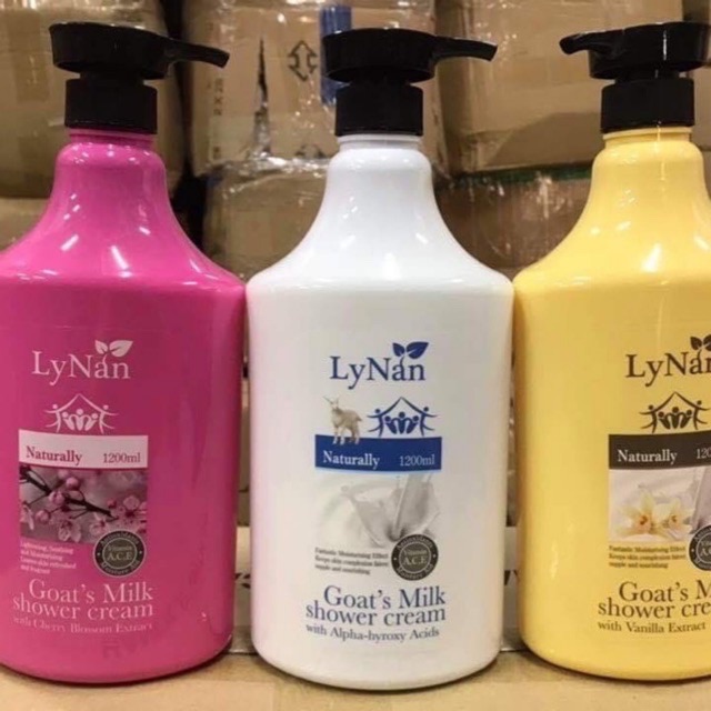[HCM]Sữa tắm thơm LyNan 1200ml- Malaysia